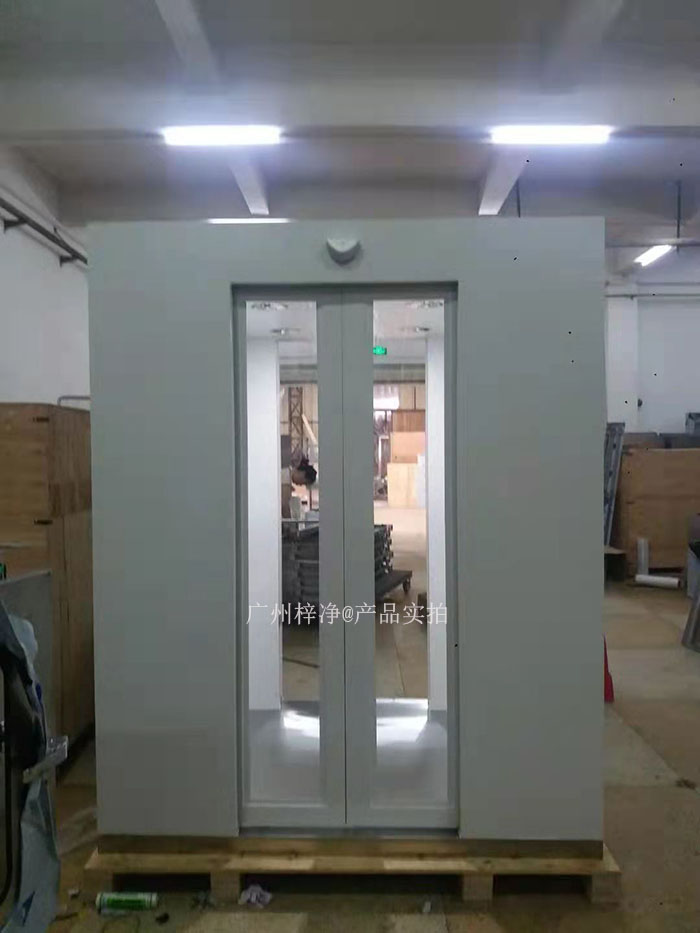 內(nèi)置自動門風(fēng)淋室